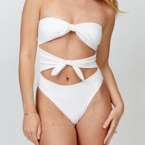 Dolce Leone - THE MARILYN ONE PIECE SWIMSUIT - IVORY